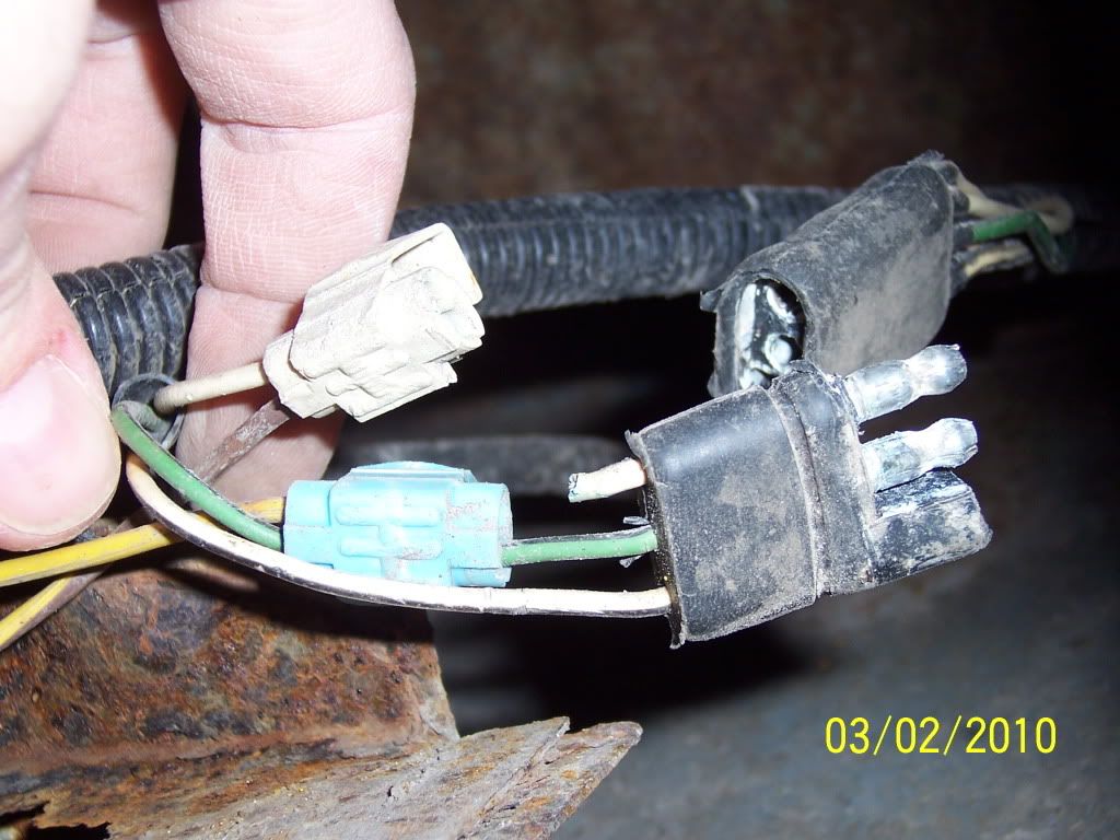 backup light connector - JeepForum.com