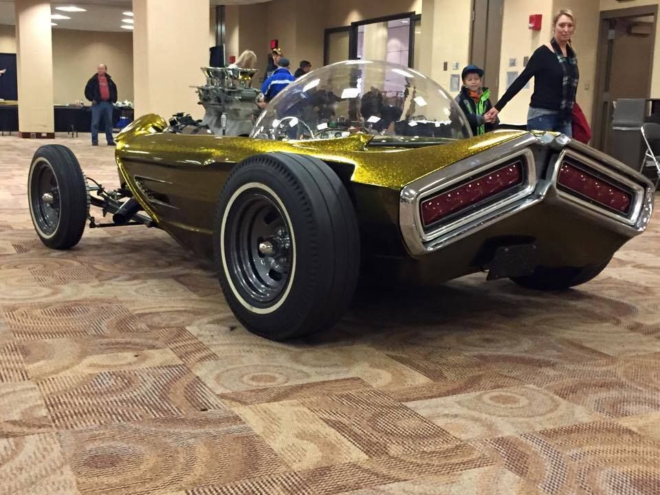 10301300_538553809619934_345686107854409