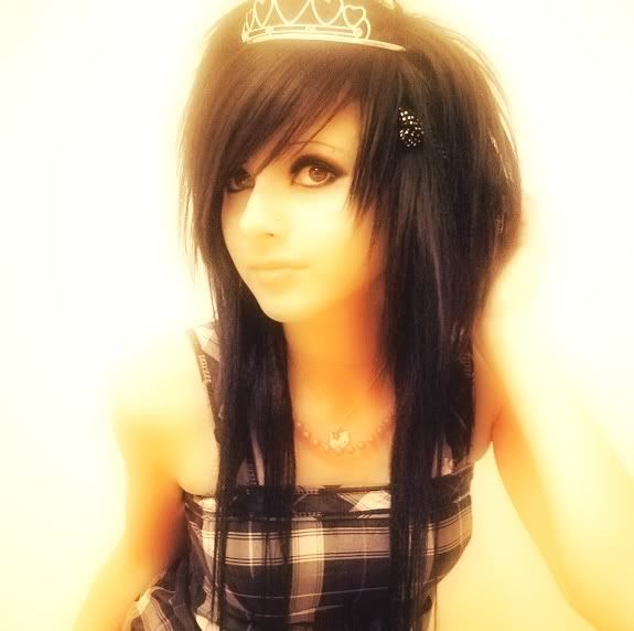 Scene_Princess_by_larAdelaideX.jpg emo girl image by YoYoL_photos
