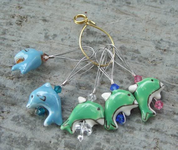 Snagless Stitchmarkers, set of 5 dolphins