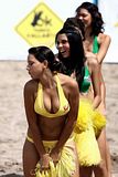 Mexican Cheerleaders and Babes