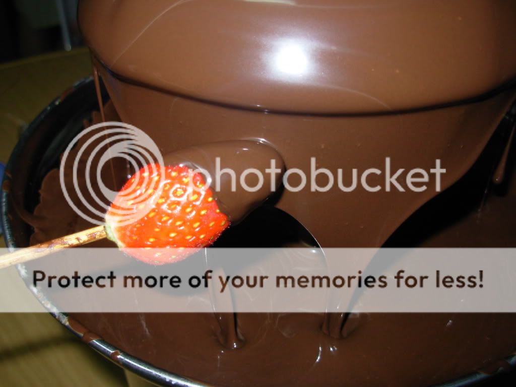 chocolate fountain pictures, images and photos
